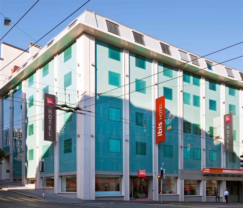 Ibis Lausanne Centre Esterno foto