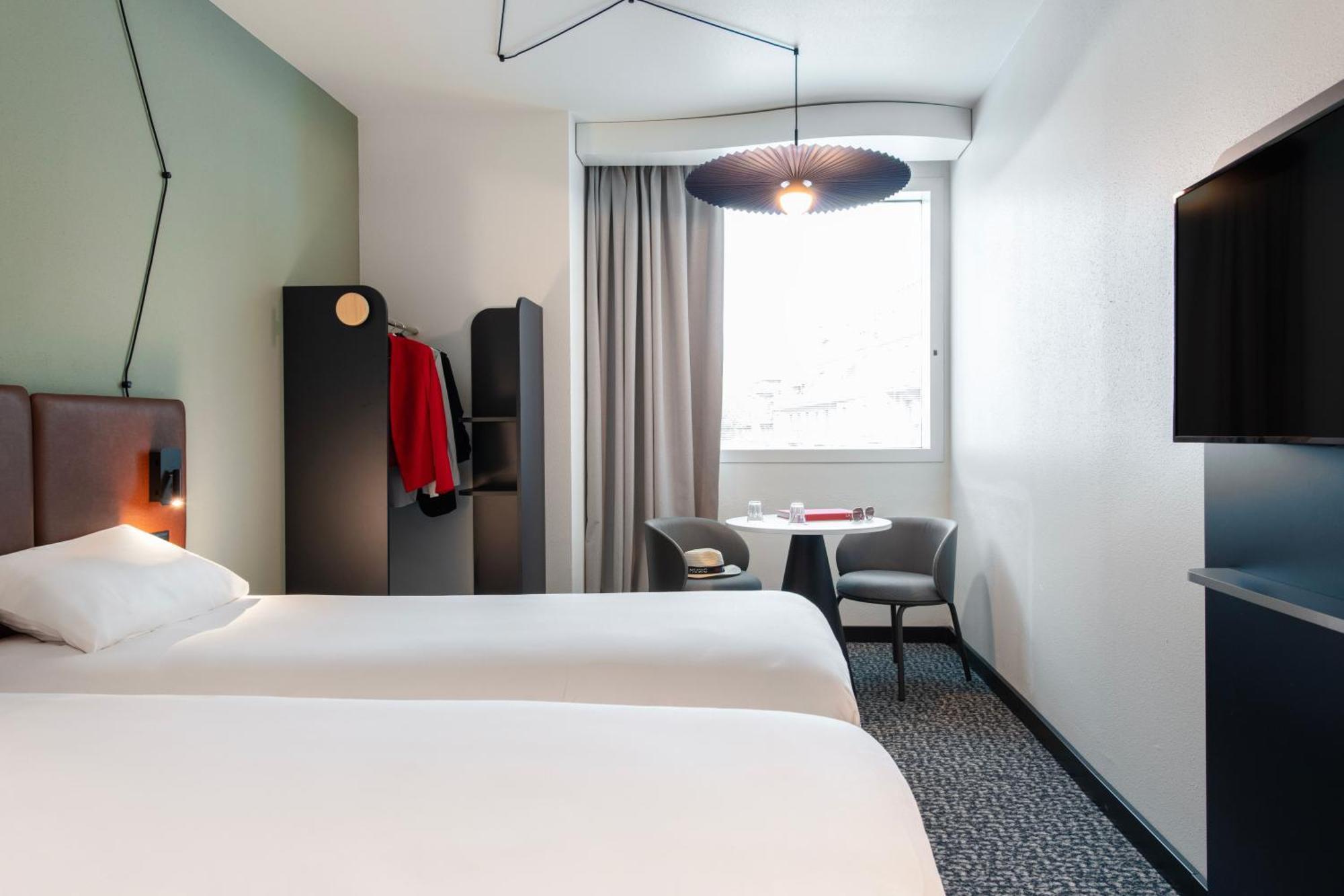Ibis Lausanne Centre Esterno foto