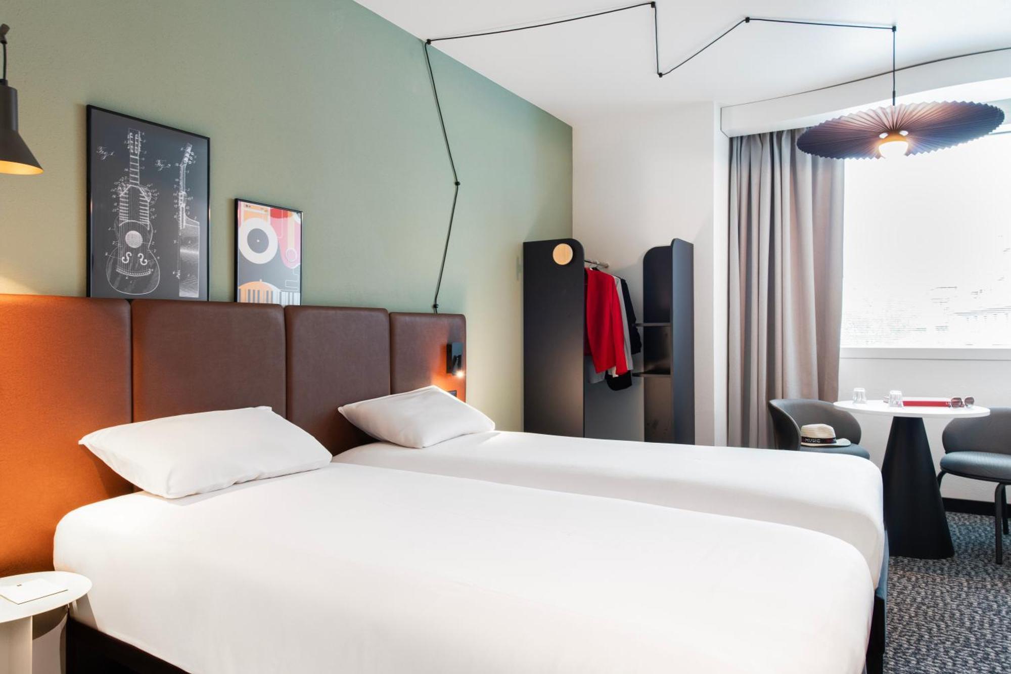 Ibis Lausanne Centre Esterno foto