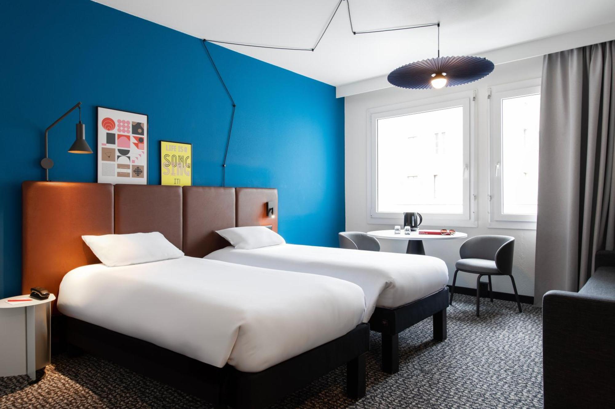 Ibis Lausanne Centre Esterno foto